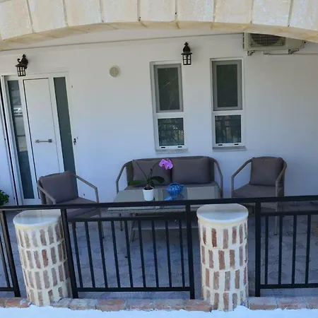 Holiday home Mv House