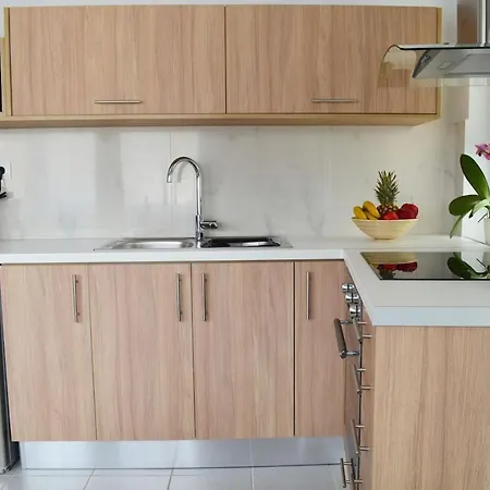 Holiday home Mv House